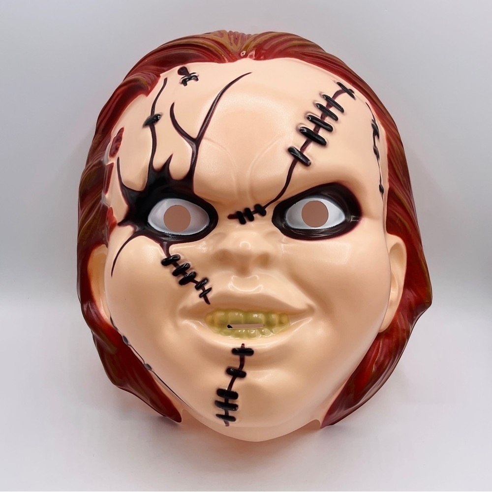 Halloween Mask CHUCKY Costume Universal City Studios Adjustable Strap Horror Mov